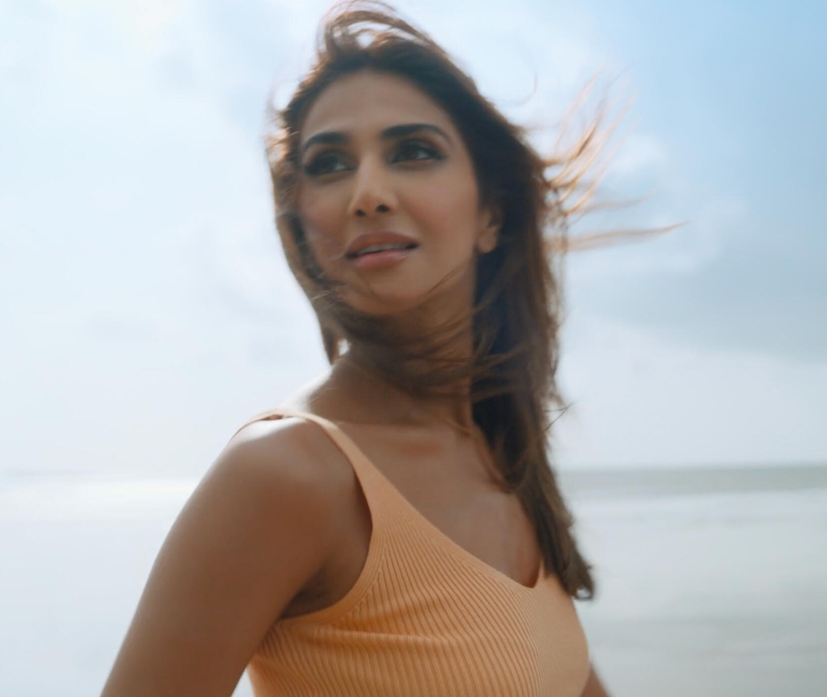 mango x vaani kapoor